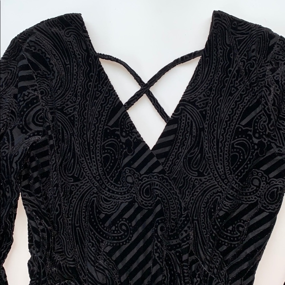 UO x Ecote Black Velvet Romper - Picture 2 of 6